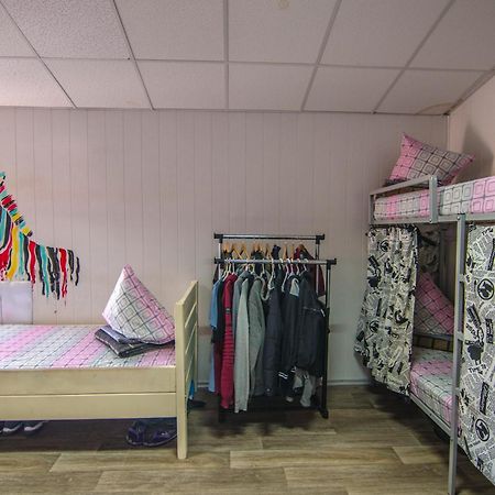 Lucky Hostel На Крещатике Kiev Ngoại thất bức ảnh