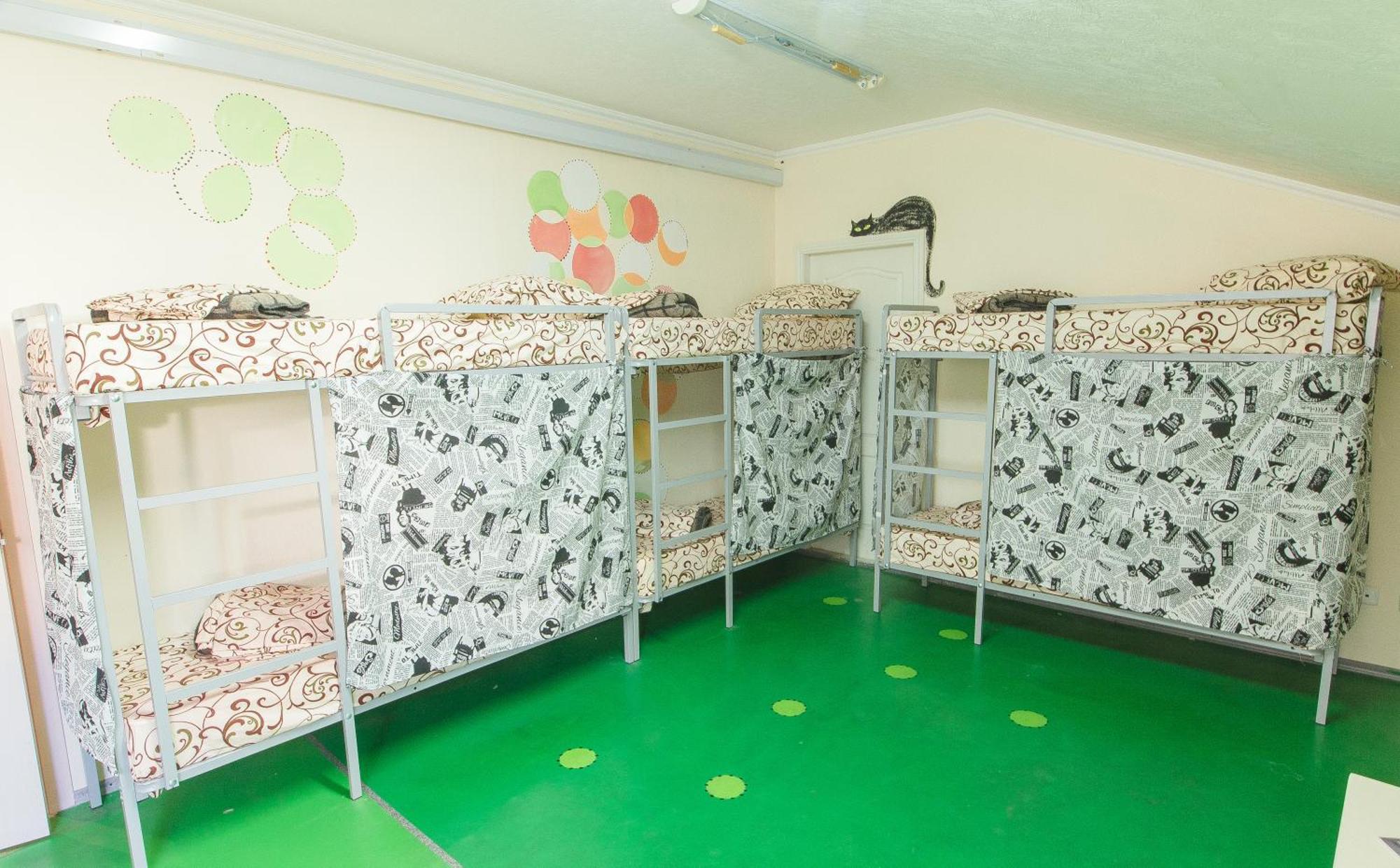 Lucky Hostel На Крещатике Kiev Ngoại thất bức ảnh