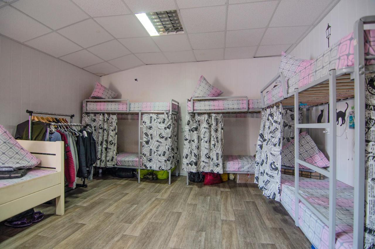 Lucky Hostel На Крещатике Kiev Ngoại thất bức ảnh