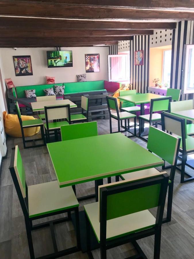Lucky Hostel На Крещатике Kiev Ngoại thất bức ảnh