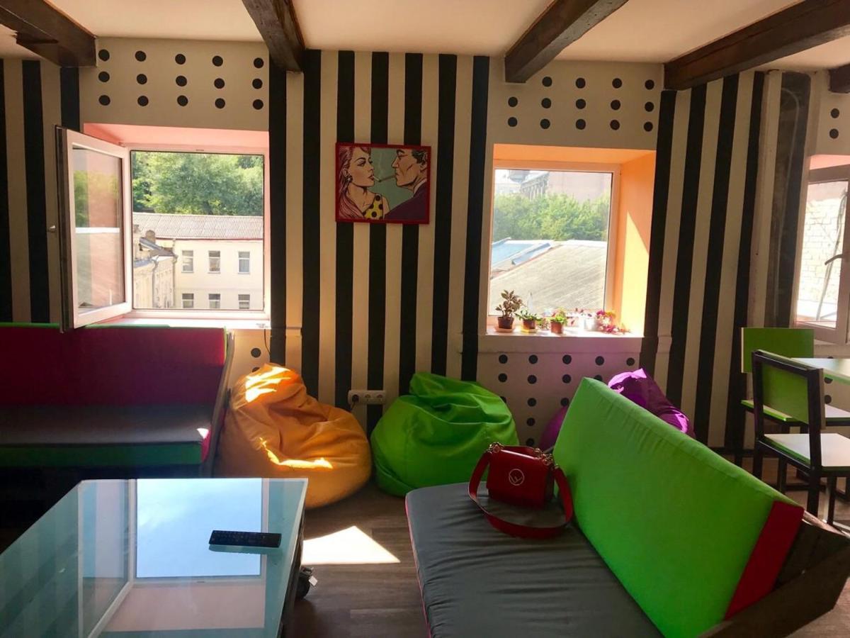 Lucky Hostel На Крещатике Kiev Ngoại thất bức ảnh